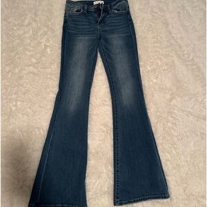 Low waist bell bottom jeans